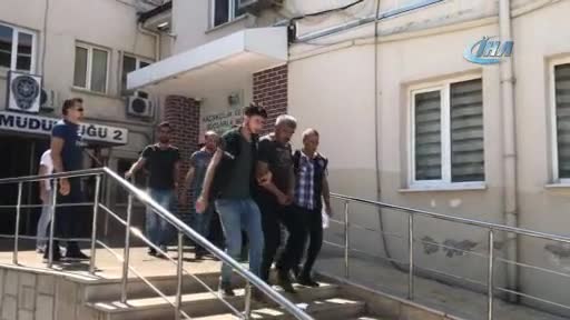 Bursa'da sebze yetiştirir gibi kenevir yetiştirdiler!