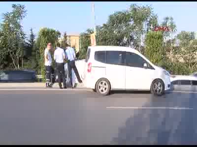 Yol kenarında ölü bulundu
