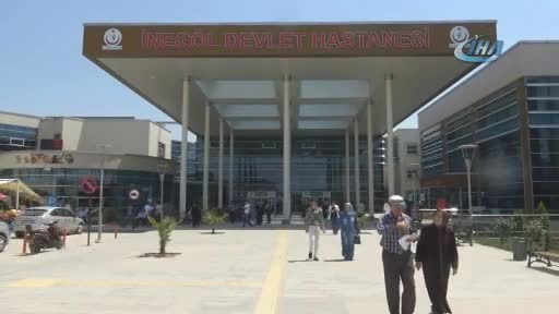 Cep telefonu ile oynarken boynunuzdan olmayın!