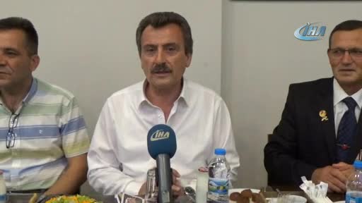 Bursa'da gaziler yemekte bir araya geldi