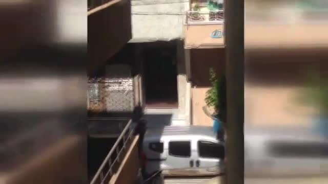 Uyuşturucu satıcısı polisle böyle çatıştı