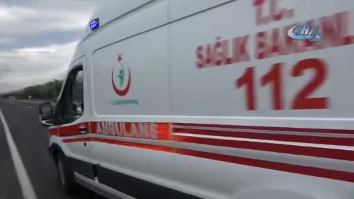 Bursa'da otomobili biçen tır devrildi: 1 ölü, 1 yaralı
