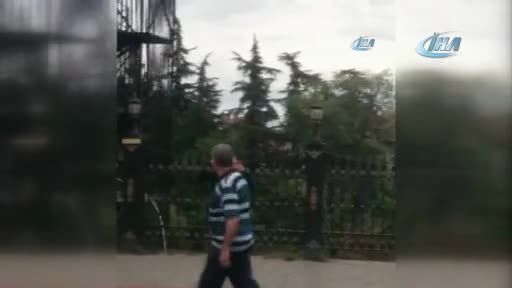 Bursa'da intihar için köprüye çıktı, milletvekili ikna etti