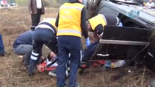 Bursa'da yağışla gelen kaza: 4 yaralı