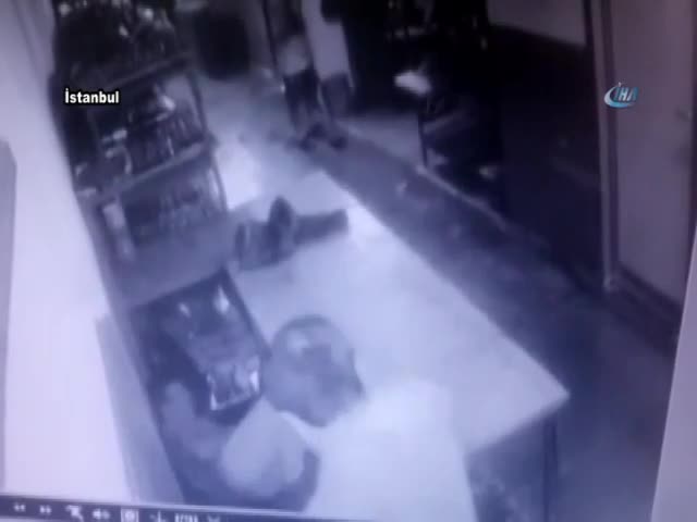 İstanbul'daki korkunç cinayet kamerada