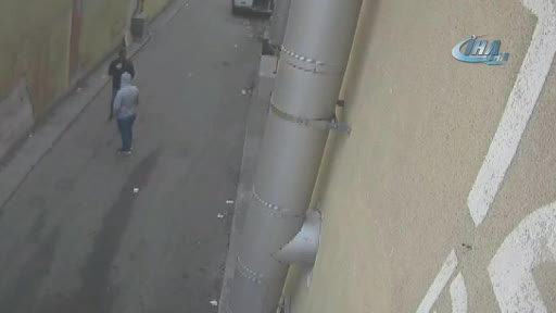 Bursa'da "V For Vandetta" maskesiyle gasp girişimine 3 tutuklama!