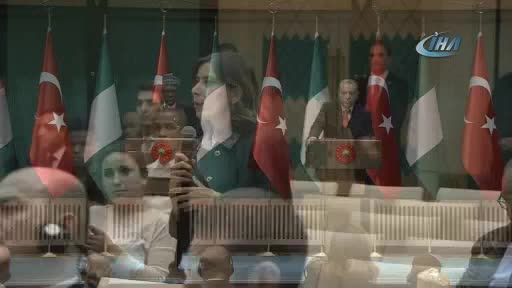 Cumhurbaşkanı Recep Tayyip Erdoğan: "İstifalarını kısa zamanda vereceklerine inanıyorum"