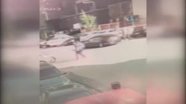 İstanbul'da levyeli gaspçı dehşeti kamerada