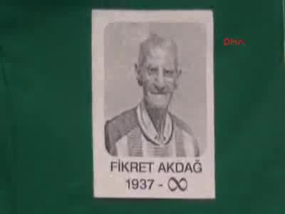 Bursaspor'un efsane amigosu Bursa Ulucami'de son yolculuğuna uğurlandı