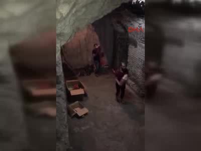 İstanbul'da hamal kılığına giren polis tütün kaçakçılığını ortaya çıkardı