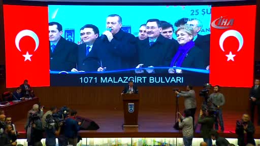 Melih Gökçek'ten canlı yayında istifa
