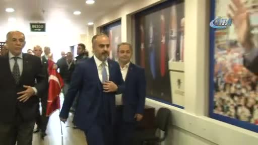 Meclis oylaması tamamlandı, Bursa'nın yeni büyükşehir belediye başkanı Alinur Aktaş oldu