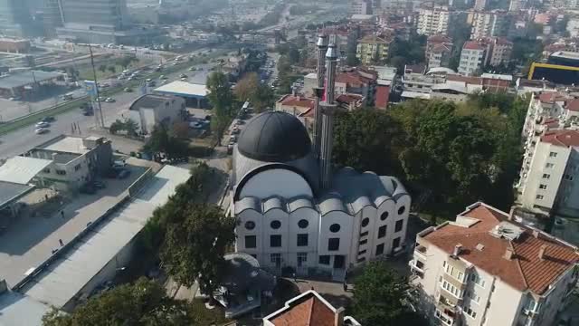 Bursa'da cami açılışında Bozbey'den sitem