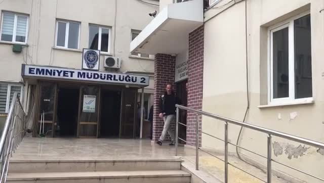 Bursa'da uyuşturucu taciri yakayı ele verdi