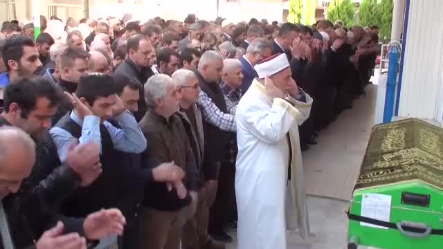 Batan gemide cesedine ulaşılan Bursa İnegöllü usta gemici toprağa verildi