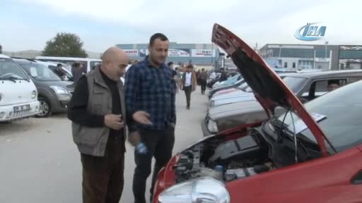Akaryakıt zamları Bursa'da ikinci el otomobil satışlarını da vurdu