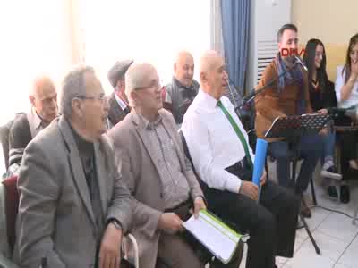 Bursa'da huzurevi sakinleri konserlerle moral depoluyor