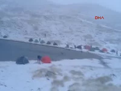Dağcılardan Bursa Uludağ'da vefa tırmanışı
