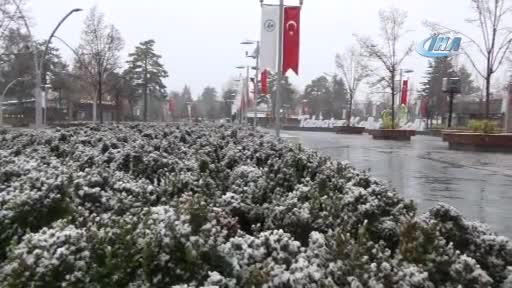 Bolu Dağı'nda yoğun kar yağışı başladı