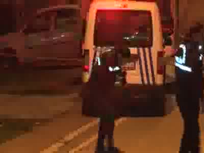Polis saldırganı vurarak durdurdu
