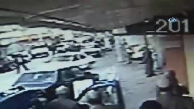 Bebeğe isim koyma cinayeti güvenlik kamerasında