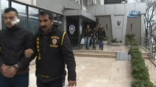 Bursa'da arkadaşının yüzünü döner bıçağı ile yaralayan sanığa 12 yıl hapis