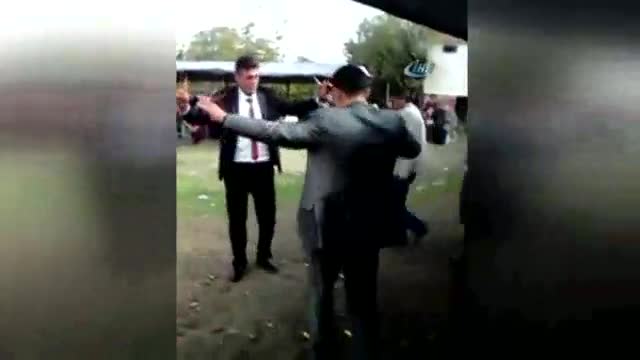 Düğünde defalarca havaya ateş açtılar