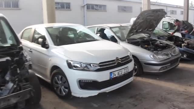 Bursa'da yedek parça çetesine baskın