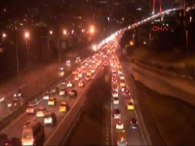 15 Temmuz Şehitler Köprüsü'nde şüpheli paket alarmı