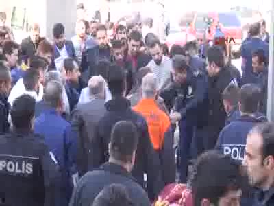 10 yaşındaki kız ayağını emniyet kapanına kaptırdı!