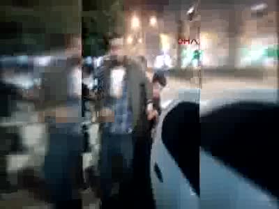 Suriyeli kız çocuğuna Suriyeli tacizi! Dövüp, teslim ettiler