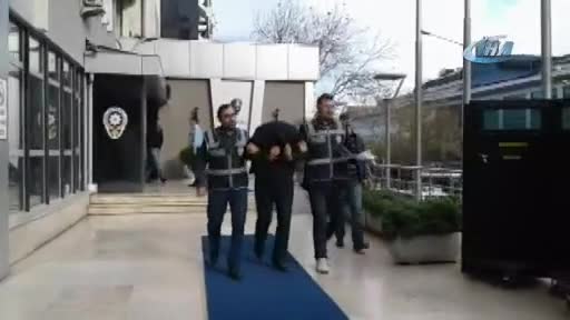 Bursa'da "ceza kesme" bahanesiyle dolandırdılar!