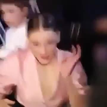 Serenay Sarıkaya'ya soğuk duş!