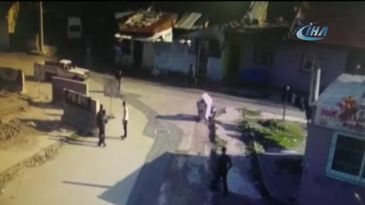 Bursa'da  cinayet anı kamerada