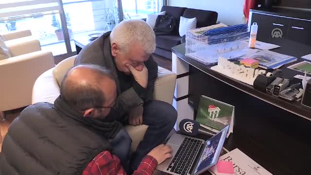 Bursaspor Kulübü Başkanı Ali Ay, "Yılın Fotoğrafları" oylamasına katıldı