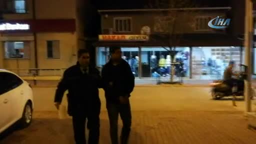 Bursa İznik'te hırsızlar zeytinyağı çaldı
