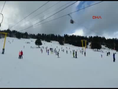 Bursa'da 'Beyaz Cennet'te kayak keyfi