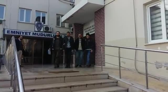 Bursa'da polisten uyuşturucu operasyonu