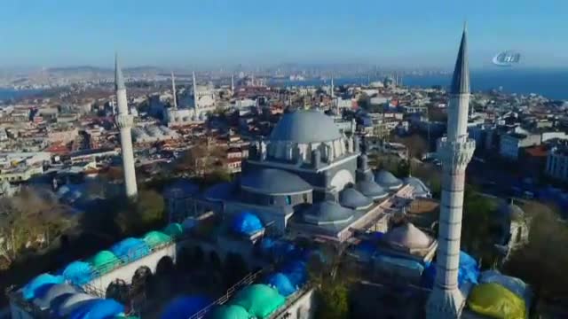 Restorasyonu süren Beyazıt Camii havadan görüntülendi