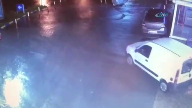 El frenini çekilmeyen araç E-5'e çıktı