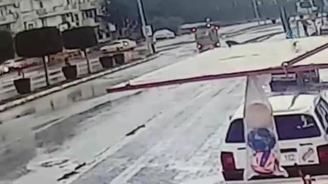 Liseli 2 çocuk motosiklet kurbanı oldu