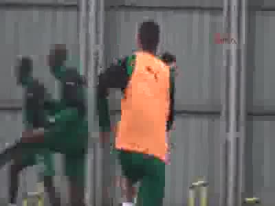 Bursaspor'da Mikel Agu takıma döndü