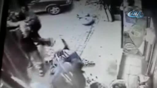 Öğretmen de böyle konuşursa... 'Sen fakirsin para bulamazsın'