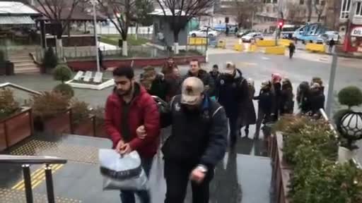 Bursa'da Bylock programını kullanan 5 kişi adliyeye sevk edildi