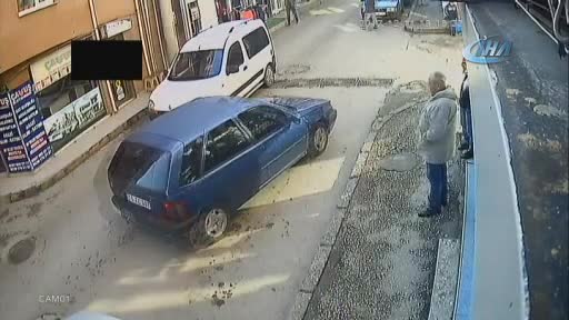Bursa'da dolandırdıkları paralarla kaçarken yakalandılar