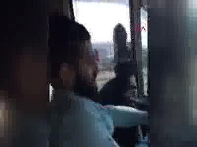 Trafikte şaşkına çeviren görüntü