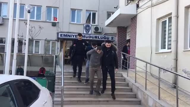 Bursa'da yılbaşı öncesi uyuşturucu operasyonu 30 gözaltı