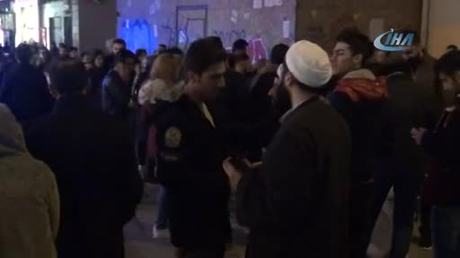 'Tebliğciler'e polis izin vermedi! Broşür dağıtırken...