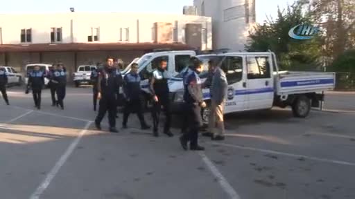Korkunç... Halka yedirmeye devam ediyorlar!