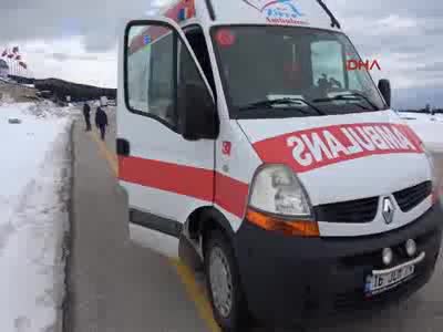 Bursa Uludağ'da 24 saat sağlık nöbeti